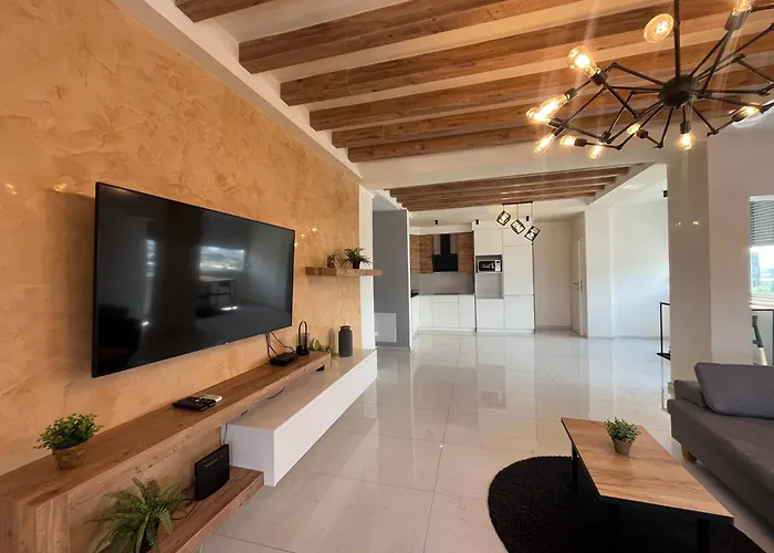 Old Town Square Apartman Szkopje